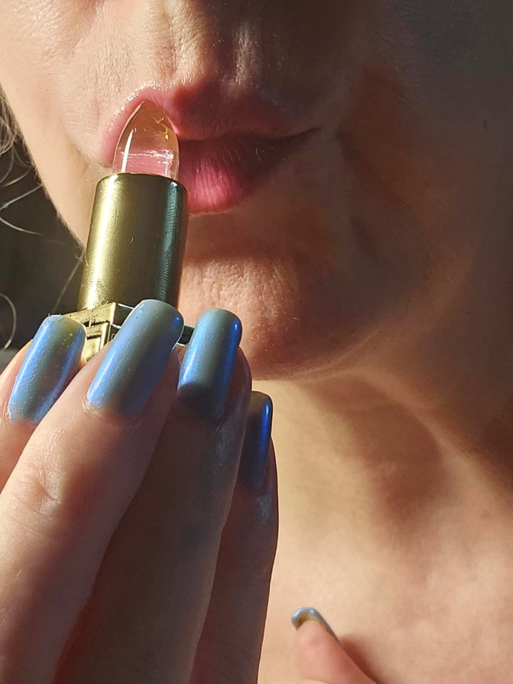 Review by Isabella 49